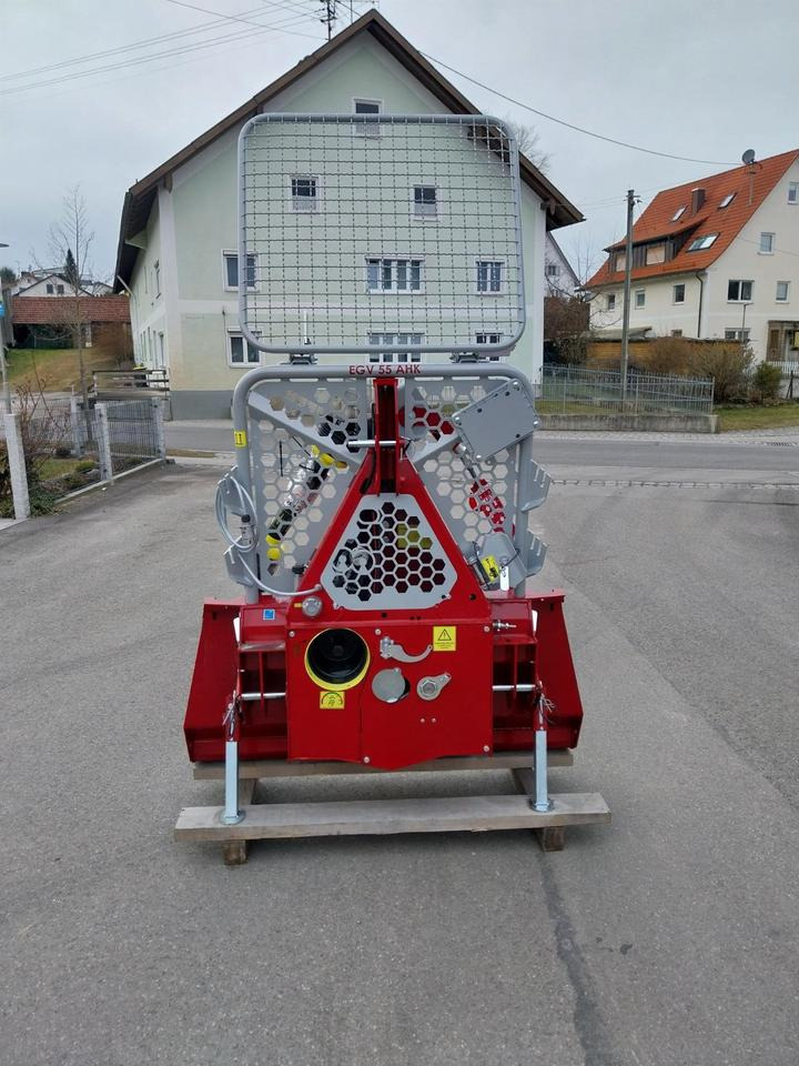 Neue Forstseilwinde Seilwinde Tajfun EGV 55 AHK Funk 35, 55, 65 - Tay quay cho Trang thiết bị lâm nghiệp: hình 5 Neue Forstseilwinde Seilwinde Tajfun EGV 55 AHK Funk 35, 55, 65 - Tay quay cho Trang thiết bị lâm nghiệp: hình 5