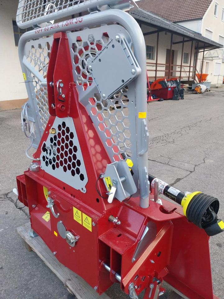 Neue Forstseilwinde Seilwinde Tajfun EGV 65 AHK SG Funk 35 45 55 - Tay quay cho Trang thiết bị lâm nghiệp: hình 5 Neue Forstseilwinde Seilwinde Tajfun EGV 65 AHK SG Funk 35 45 55 - Tay quay cho Trang thiết bị lâm nghiệp: hình 5