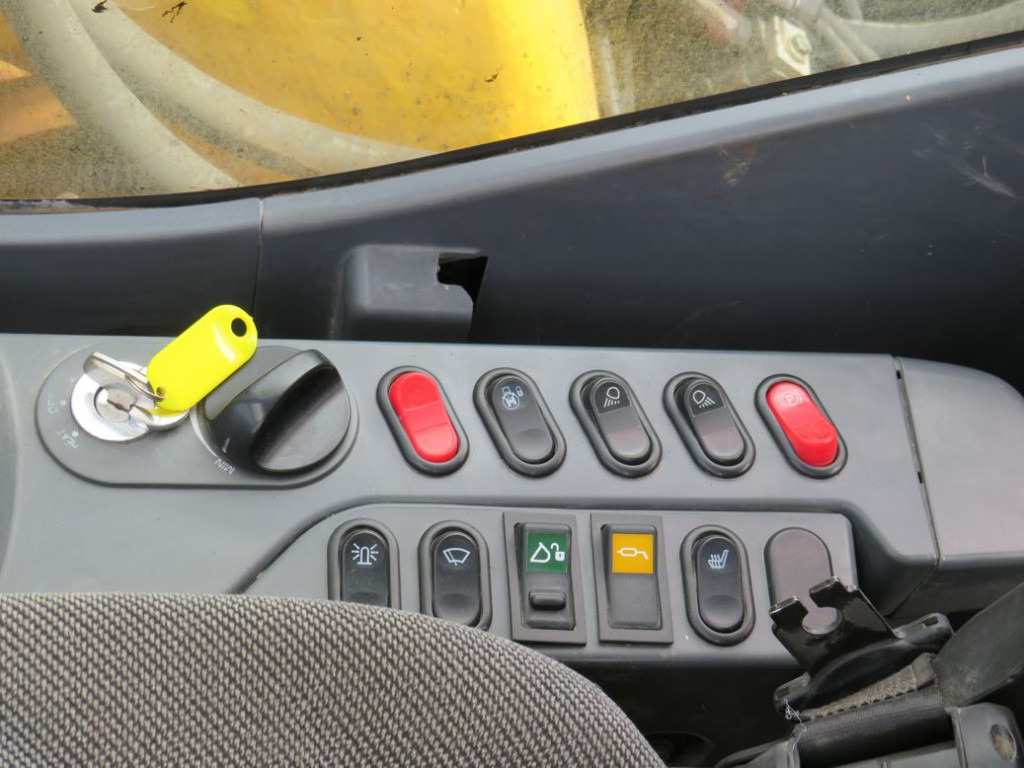 KOMATSU HANOMAG Mobilbagger PW 148 - 8 Bagger 6.824h Deutsch top - Máy xúc bánh lốp: hình 2 KOMATSU HANOMAG Mobilbagger PW 148 - 8 Bagger 6.824h Deutsch top - Máy xúc bánh lốp: hình 2