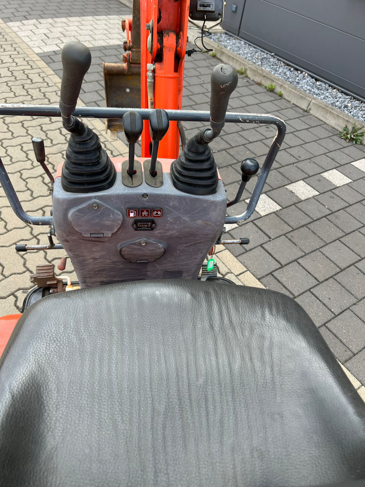 KUBOTA Minibagger U 10 - 3 Minibagger Kurzheck - Máy xúc mini: hình 5 KUBOTA Minibagger U 10 - 3 Minibagger Kurzheck - Máy xúc mini: hình 5