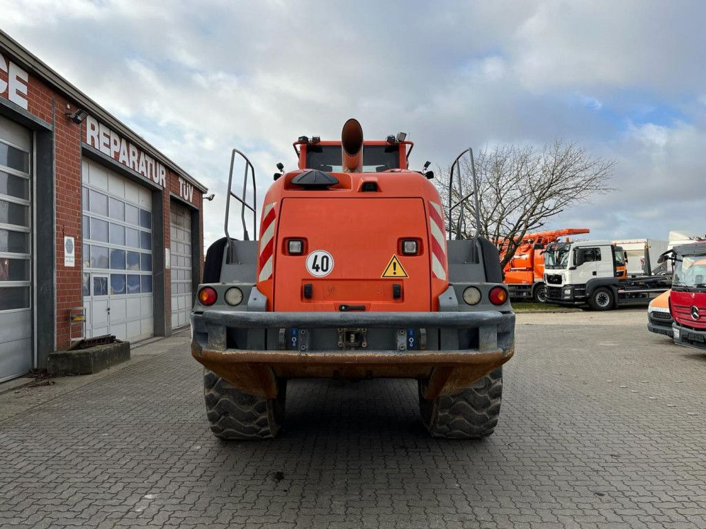 Liebherr Radlader L 566 Radlader - Máy xúc lật bánh lốp: hình 4 Liebherr Radlader L 566 Radlader - Máy xúc lật bánh lốp: hình 4