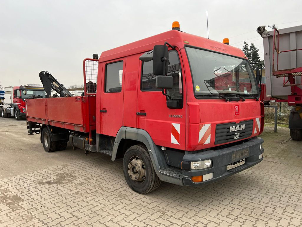 MAN LE 12.225 LC Pritsche Heckkran 6 Zylinder Doka Topzust - Xe tải thùng lửng/ Phẳng, Xe cẩu tự hành: hình 2 MAN LE 12.225 LC Pritsche Heckkran 6 Zylinder Doka Topzust - Xe tải thùng lửng/ Phẳng, Xe cẩu tự hành: hình 2