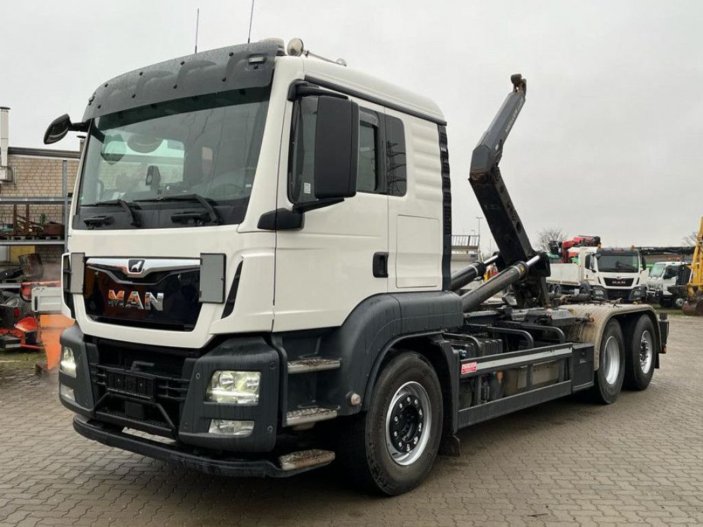 MAN TG-S 26.460 6x2-2 BL Abrollkipper Meiller, Funk - Xe tải nâng móc: hình 1 MAN TG-S 26.460 6x2-2 BL Abrollkipper Meiller, Funk - Xe tải nâng móc: hình 1