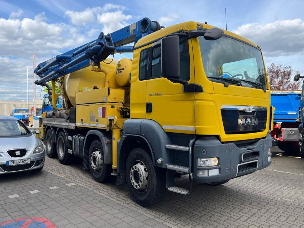 MAN TG-S 35.360 8x4 BB Pumi Pumi 24mKolbenpumpe deut - Xe bơm bê tông: hình 2 MAN TG-S 35.360 8x4 BB Pumi Pumi 24mKolbenpumpe deut - Xe bơm bê tông: hình 2