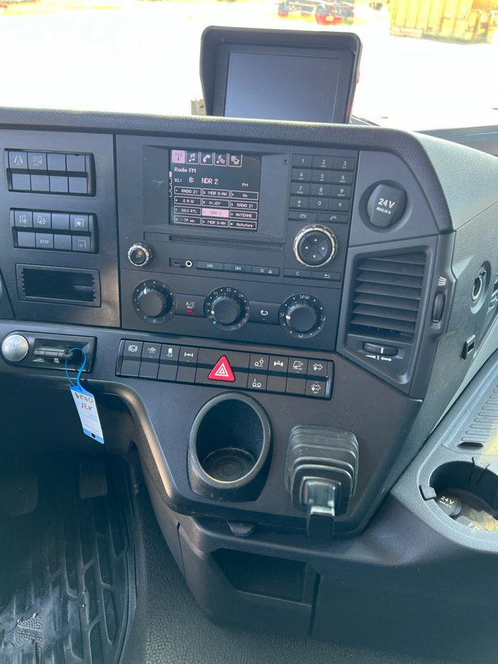 MERCEDES-BENZ Antos 2540 L 6x2 Pritsche LBW - Xe tải thùng mui bạt: hình 2 MERCEDES-BENZ Antos 2540 L 6x2 Pritsche LBW - Xe tải thùng mui bạt: hình 2