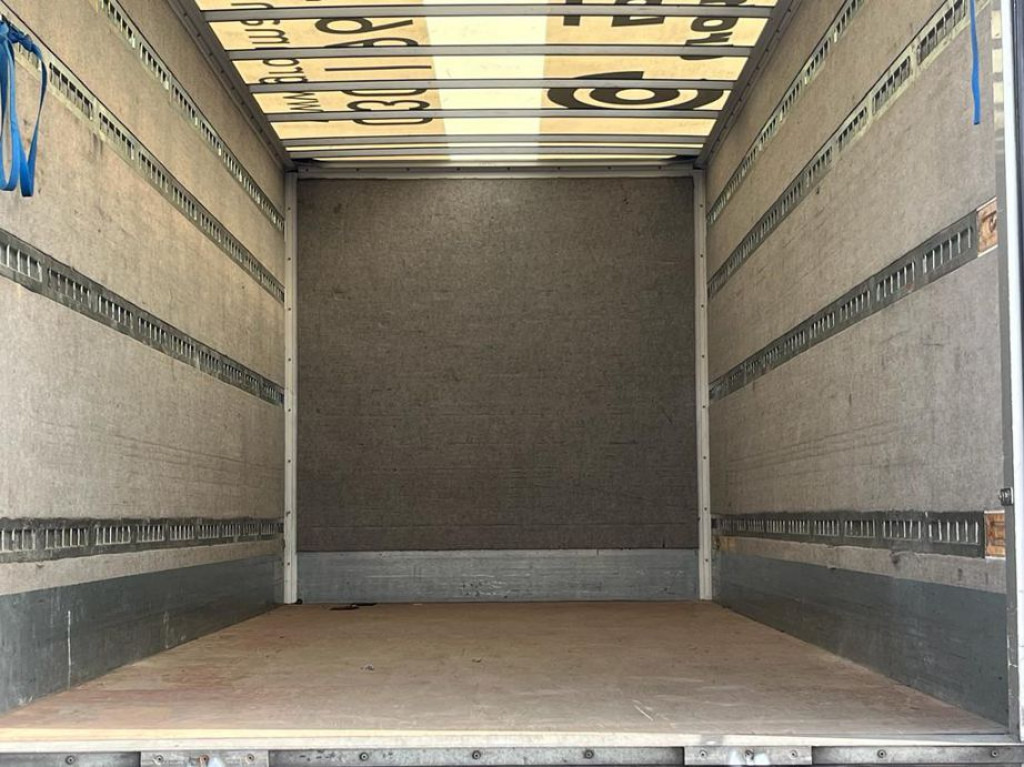 MERCEDES-BENZ Atego 818 L Möbelkoffer LBW Möbelkoffer gr.Fhs+Sitzreihe - Xe tải nhỏ thùng kín: hình 4 MERCEDES-BENZ Atego 818 L Möbelkoffer LBW Möbelkoffer gr.Fhs+Sitzreihe - Xe tải nhỏ thùng kín: hình 4