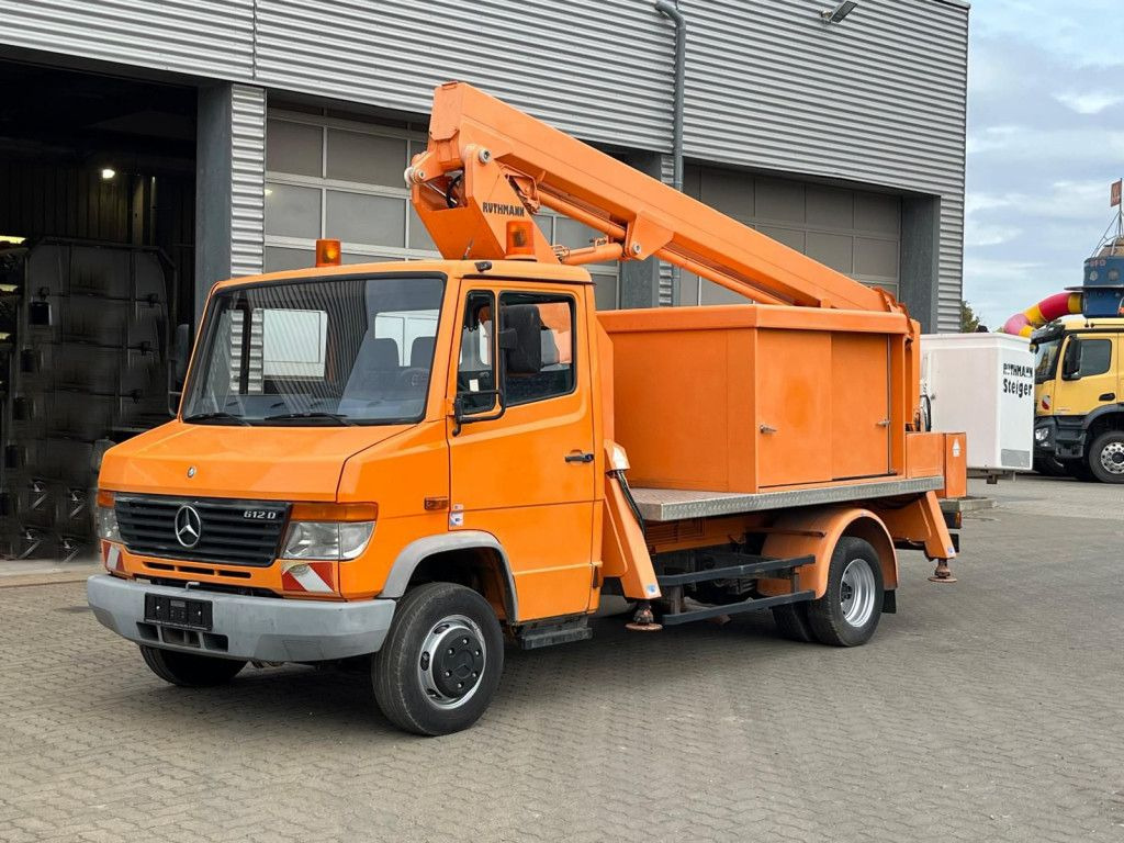Mercedes-Benz Vario 612 D Hubarbeitsbühne Arbeitshöhe 18m Mercedes-Benz Vario 612 D Hubarbeitsbühne Arbeitshöhe 18m - Nền bục trên không gắn trên xe tải, Xe tải nhỏ: hình 1 Mercedes-Benz Vario 612 D Hubarbeitsbühne Arbeitshöhe 18m Mercedes-Benz Vario 612 D Hubarbeitsbühne Arbeitshöhe 18m - Nền bục trên không gắn trên xe tải, Xe tải nhỏ: hình 1