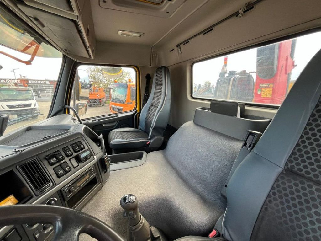 Xe tải thùng lửng/ Phẳng, Xe cẩu tự hành Volvo FM 330 4x4 Pritsche Kran Singelreifen Funkfernbe: hình 10