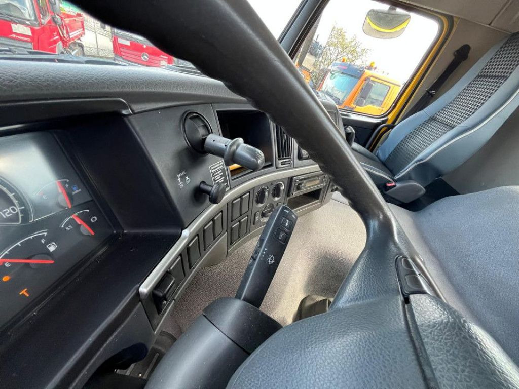 Xe tải thùng lửng/ Phẳng, Xe cẩu tự hành Volvo FM 330 4x4 Pritsche Kran Singelreifen Funkfernbe: hình 7