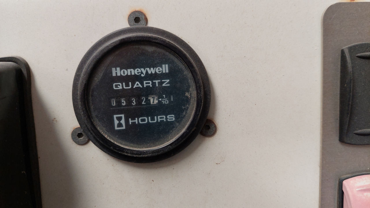 CBL2000E belt loader Charlatte - Máy xúc băng tải: hình 3 CBL2000E belt loader Charlatte - Máy xúc băng tải: hình 3