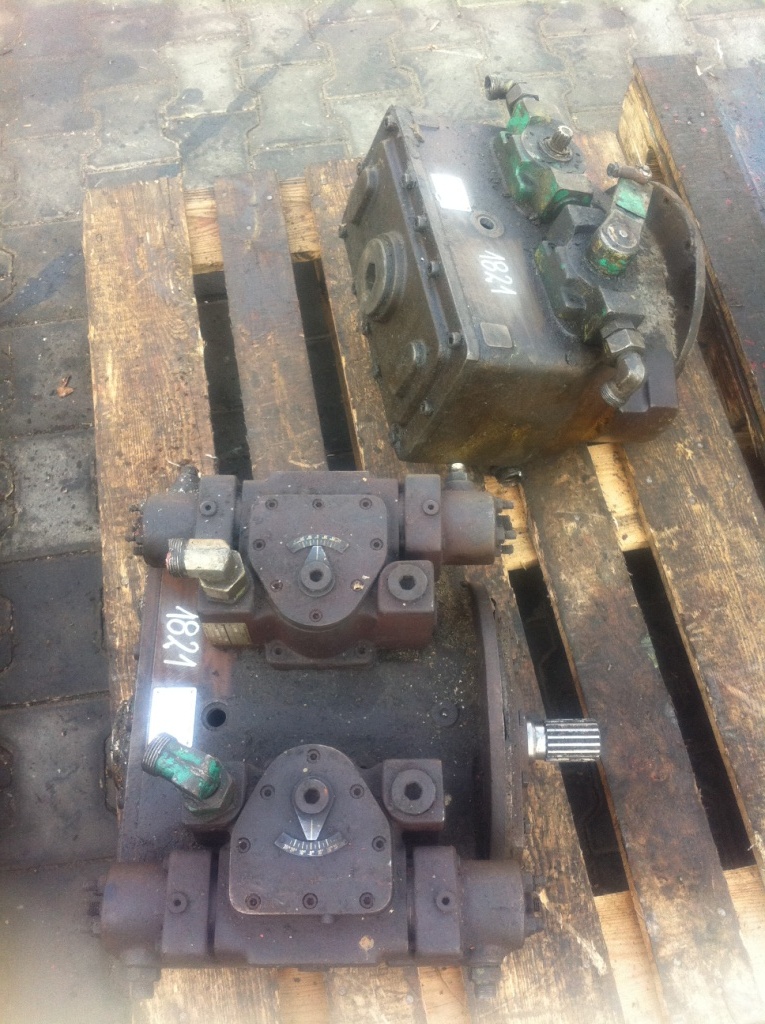 BRUENINGHAUS HYDRAULIK 31ET-22RZ1V2120/V2120/00454001 - Bơm thủy lực cho Máy móc xây dựng: hình 1 BRUENINGHAUS HYDRAULIK 31ET-22RZ1V2120/V2120/00454001 - Bơm thủy lực cho Máy móc xây dựng: hình 1