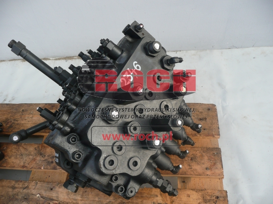 DAEWOO 130C1-5 C11285 - 10 SEKCYJNY - Van thủy lực cho Máy móc xây dựng: hình 1 DAEWOO 130C1-5 C11285 - 10 SEKCYJNY - Van thủy lực cho Máy móc xây dựng: hình 1