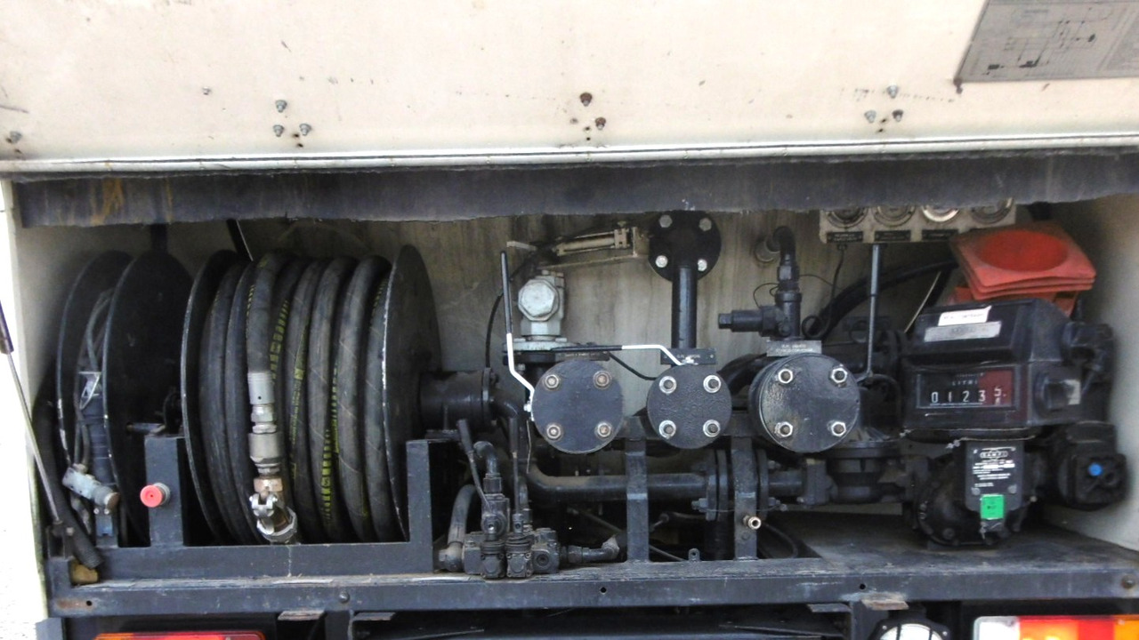 IVECO 130.24 LPG GAS Tank - Xe bồn: hình 3 IVECO 130.24 LPG GAS Tank - Xe bồn: hình 3