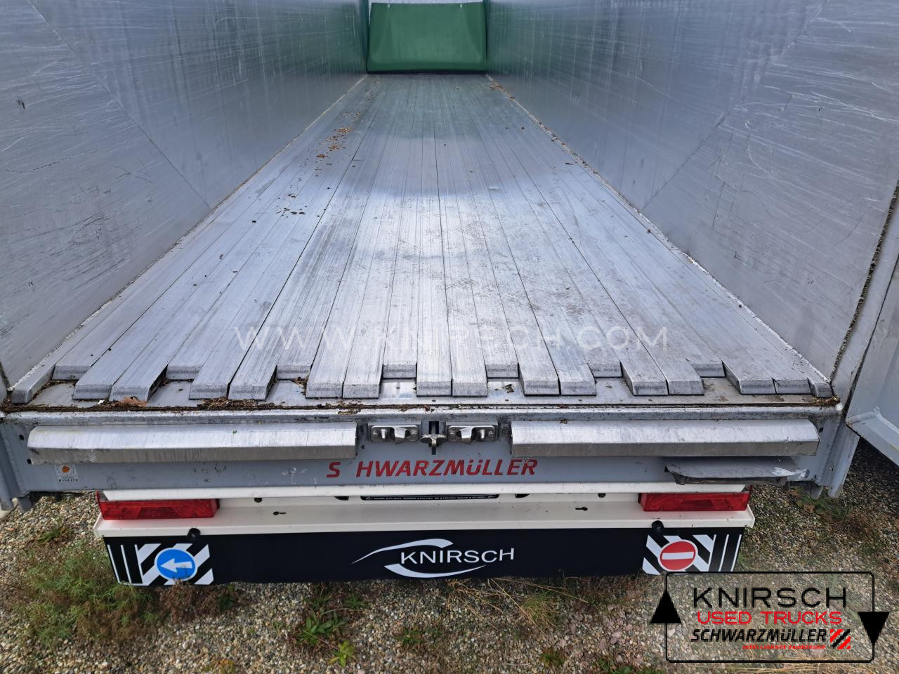 SCHWARZMUELLER Schubboden 91 cbm, Rollplane - Sơ mi rơ moóc sàn đi bộ: hình 4 SCHWARZMUELLER Schubboden 91 cbm, Rollplane - Sơ mi rơ moóc sàn đi bộ: hình 4