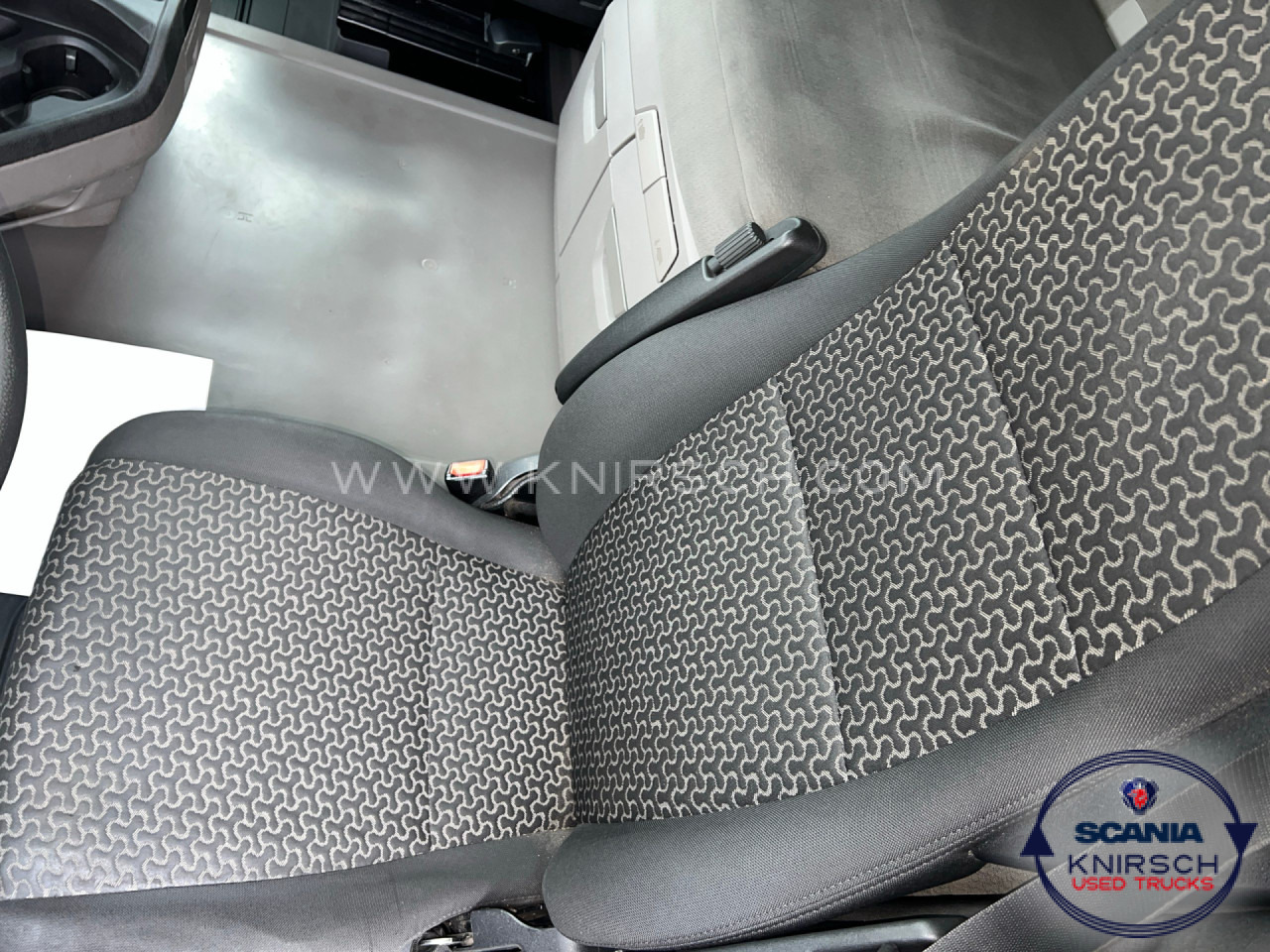 SCANIA R500A4X2NA PTO ADR FL - Xe đầu kéo: hình 4 SCANIA R500A4X2NA PTO ADR FL - Xe đầu kéo: hình 4