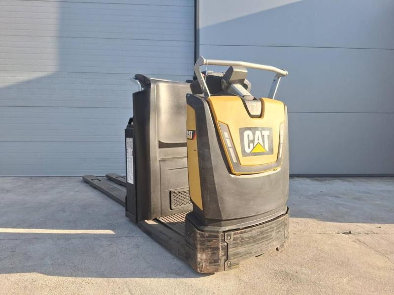 Caterpillar N020NE - Máy lấy hàng: hình 2 Caterpillar N020NE - Máy lấy hàng: hình 2