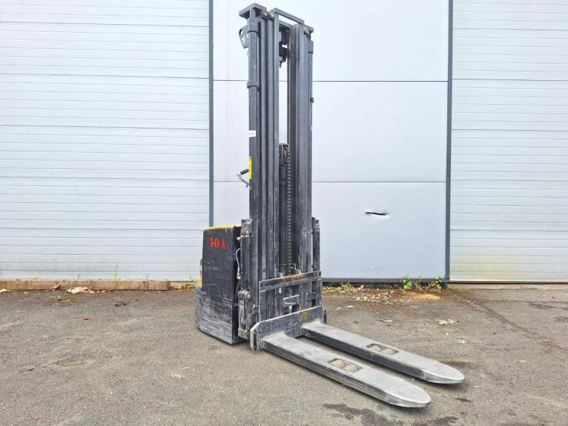 Caterpillar NSP16N2 - Máy xếp chồng: hình 3 Caterpillar NSP16N2 - Máy xếp chồng: hình 3