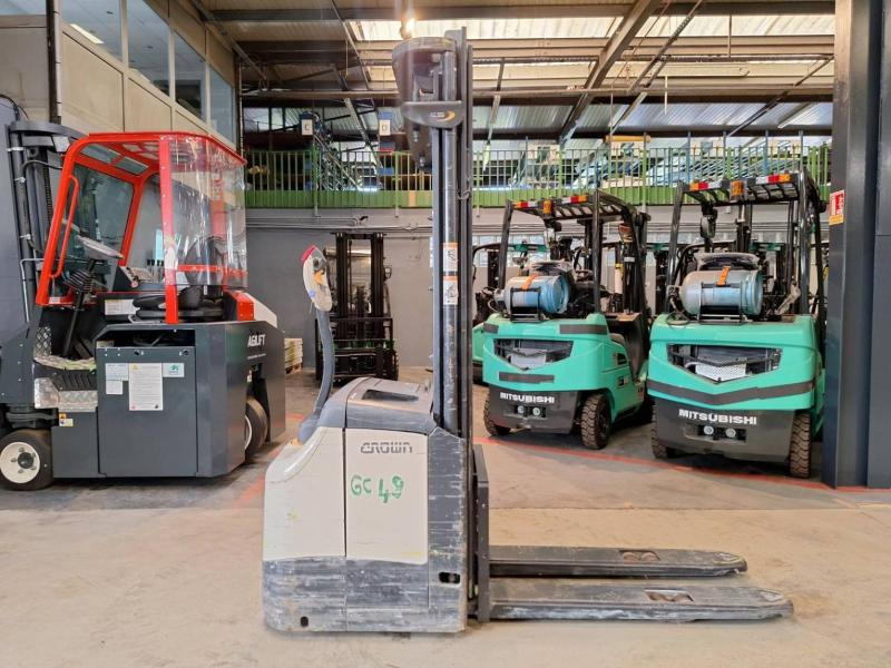 Crown ES4000-1.6 - Máy xếp chồng: hình 4 Crown ES4000-1.6 - Máy xếp chồng: hình 4