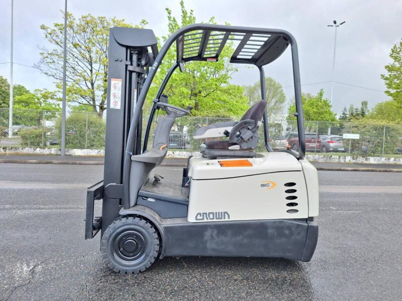 Crown SC5340-1.6 - Xe nâng điện: hình 3 Crown SC5340-1.6 - Xe nâng điện: hình 3