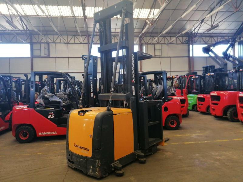Jungheinrich EKS312 - Máy lấy hàng: hình 1 Jungheinrich EKS312 - Máy lấy hàng: hình 1
