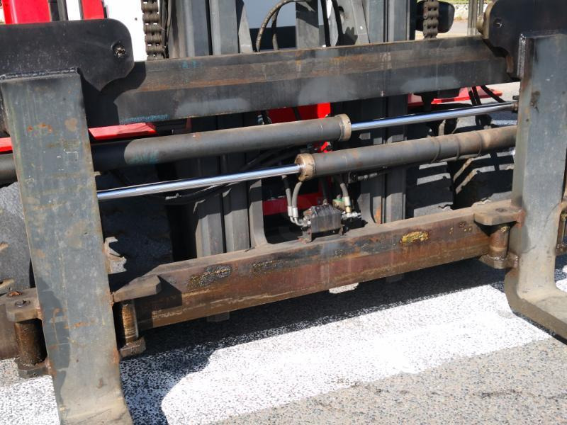 Mora M100C - Xe nâng gas: hình 5 Mora M100C - Xe nâng gas: hình 5