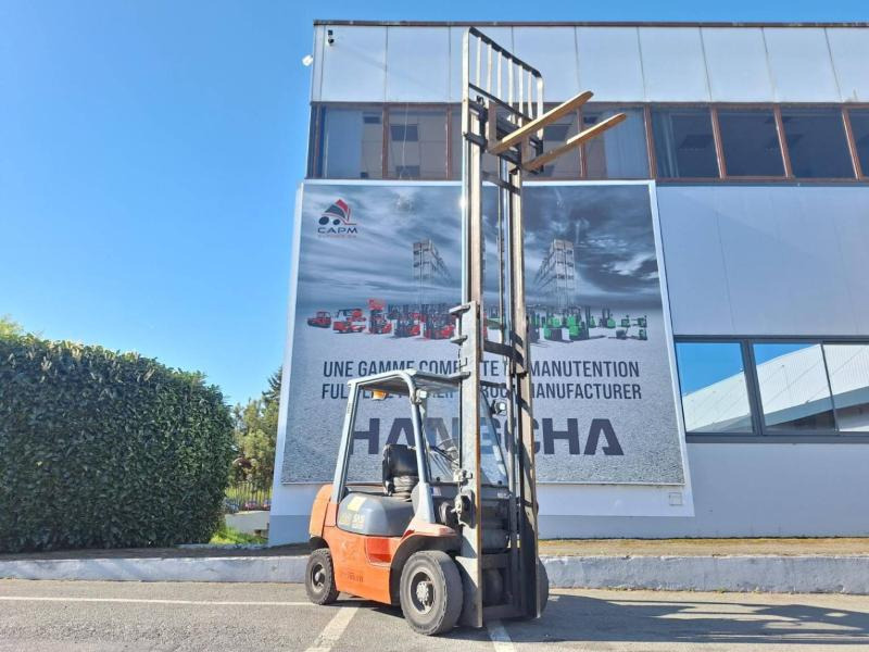 Toyota 6-7fdf25 - Xe nâng diesel: hình 5 Toyota 6-7fdf25 - Xe nâng diesel: hình 5