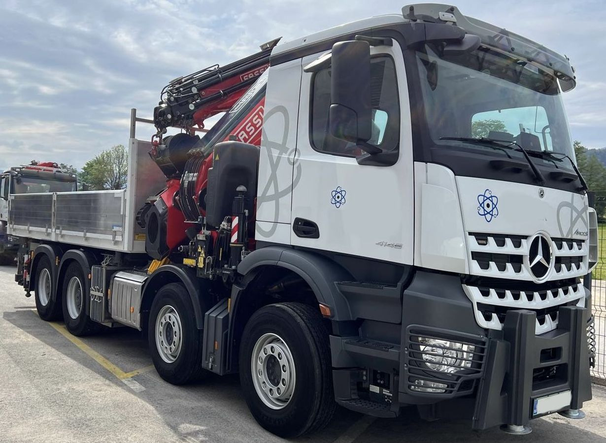 MERCEDES-BENZ Hiab Palfinger Fassi F990-8 JIB-6 - Xe cẩu tự hành: hình 1 MERCEDES-BENZ Hiab Palfinger Fassi F990-8 JIB-6 - Xe cẩu tự hành: hình 1