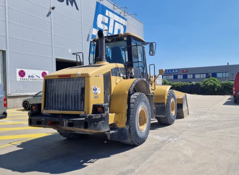 CAT 962H - Máy xúc lật bánh lốp: hình 2 CAT 962H - Máy xúc lật bánh lốp: hình 2