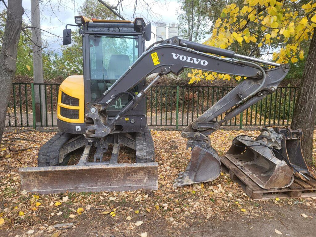 Volvo ECR35D - Máy xúc mini: hình 1 Volvo ECR35D - Máy xúc mini: hình 1