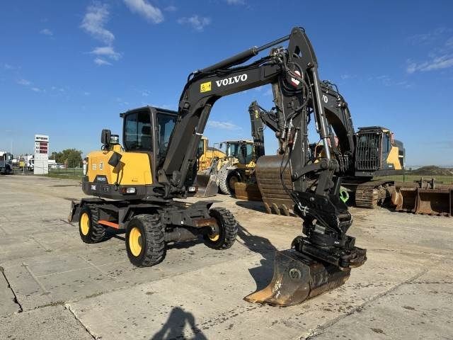 Volvo EW60E - Máy xúc bánh lốp: hình 1 Volvo EW60E - Máy xúc bánh lốp: hình 1