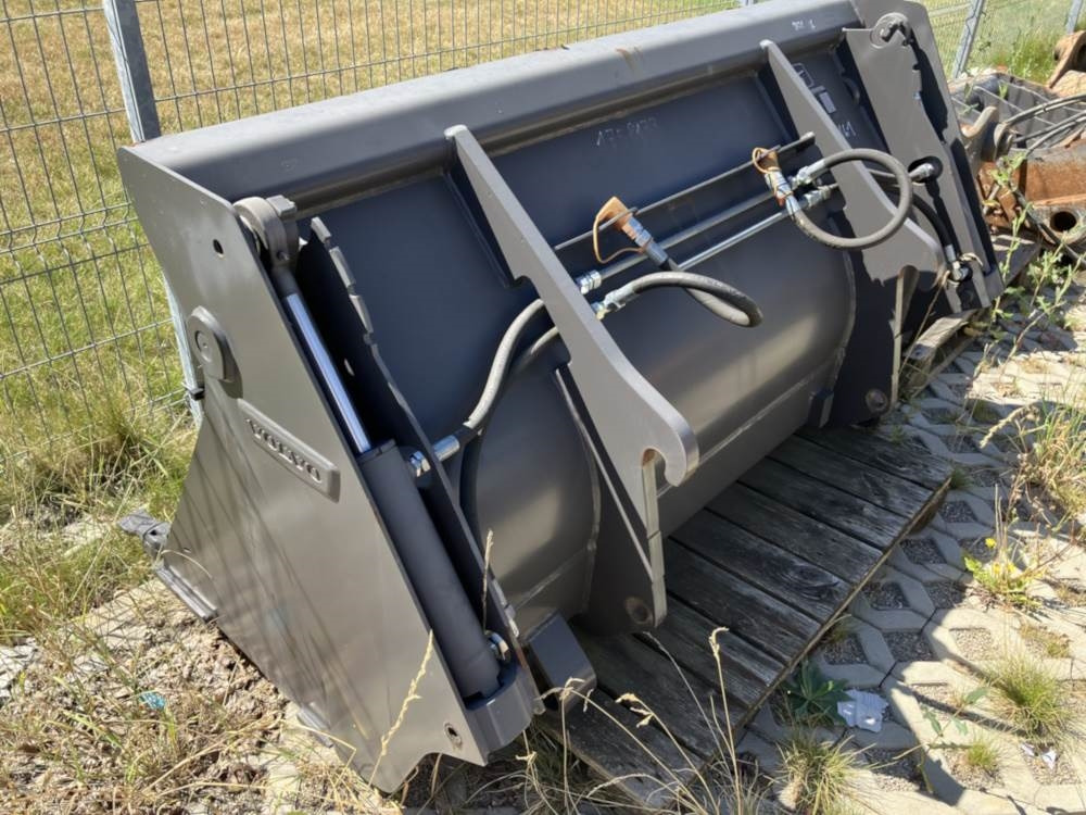 Volvo Klappschaufel mit Zähnen TPZ - Gầu: hình 3 Volvo Klappschaufel mit Zähnen TPZ - Gầu: hình 3