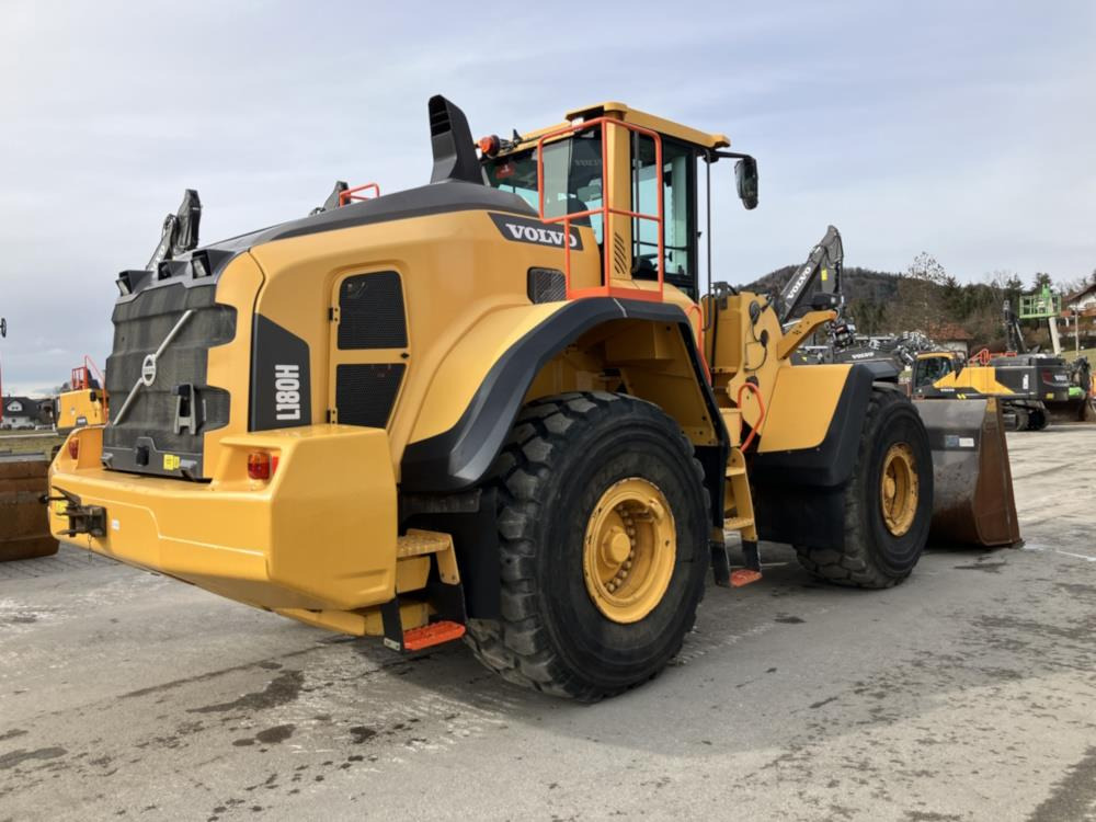 Volvo L180H - Máy xúc lật bánh lốp: hình 2 Volvo L180H - Máy xúc lật bánh lốp: hình 2