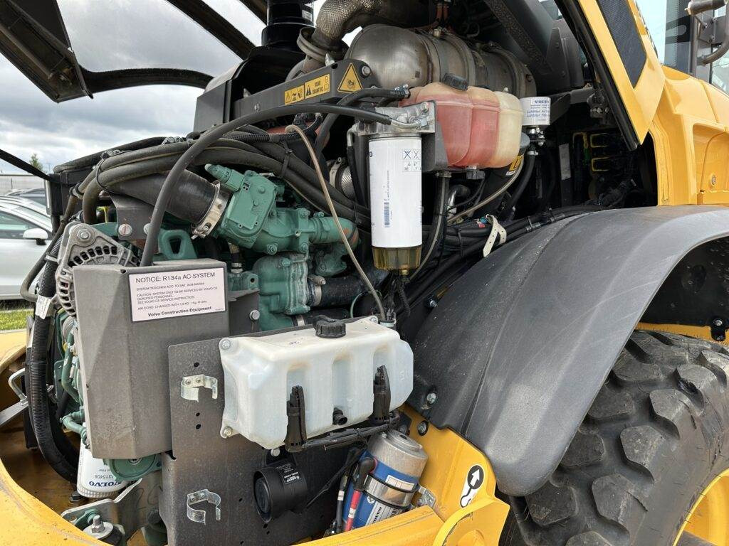 Máy xúc lật bánh lốp Volvo L45HS: hình 10