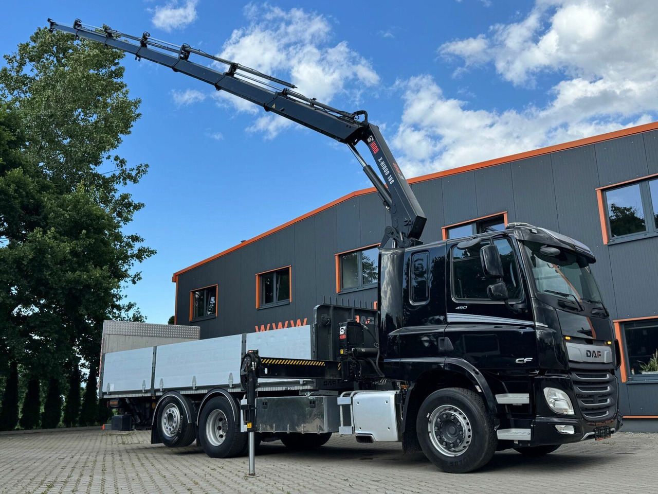 DAF CF 450 FAN 6x2 Pritsche mit Kran HIAB 188 E-6 - Xe cẩu tự hành: hình 1 DAF CF 450 FAN 6x2 Pritsche mit Kran HIAB 188 E-6 - Xe cẩu tự hành: hình 1