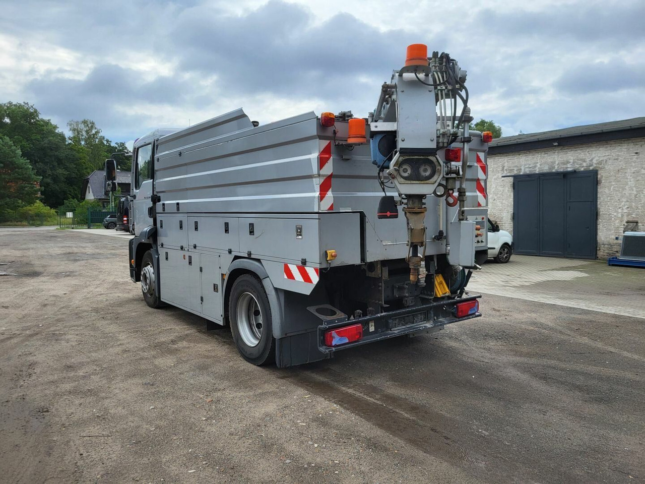 MAN TGA 18.360 4x2 HD-Kanalreiniger ASSMANN 6500 L - Xe tải chân không: hình 5 MAN TGA 18.360 4x2 HD-Kanalreiniger ASSMANN 6500 L - Xe tải chân không: hình 5