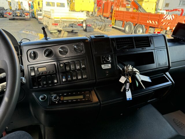 MAN TGM 15.290 Kanalreiniger HD Pumpe Müller Aufbau - Xe tải chân không: hình 4 MAN TGM 15.290 Kanalreiniger HD Pumpe Müller Aufbau - Xe tải chân không: hình 4