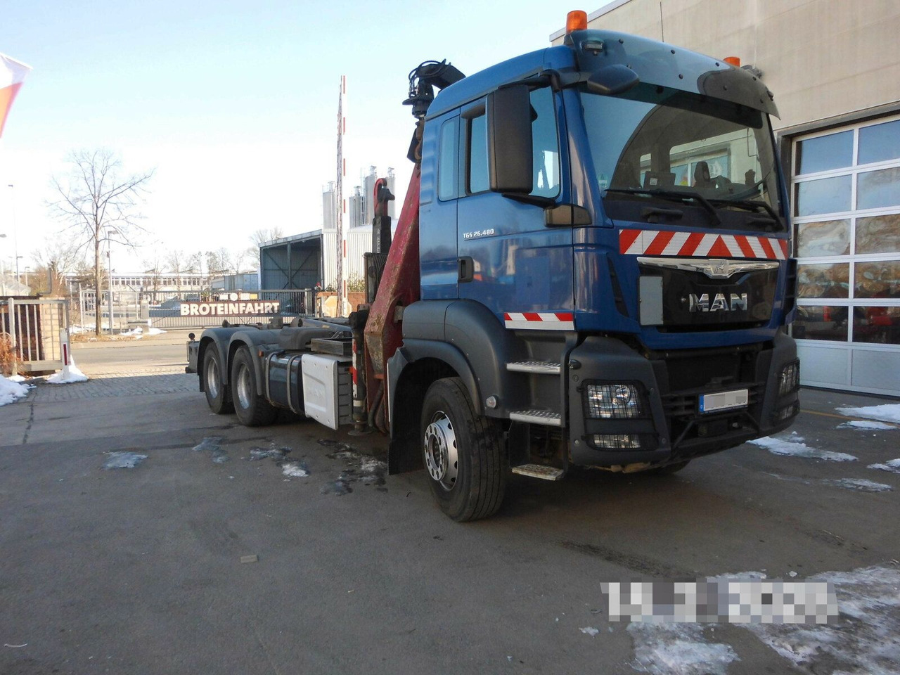 MAN TGS 28.480 6x4 Abrollkipper + Kran bis 4,63 T - Xe cẩu tự hành: hình 1 MAN TGS 28.480 6x4 Abrollkipper + Kran bis 4,63 T - Xe cẩu tự hành: hình 1