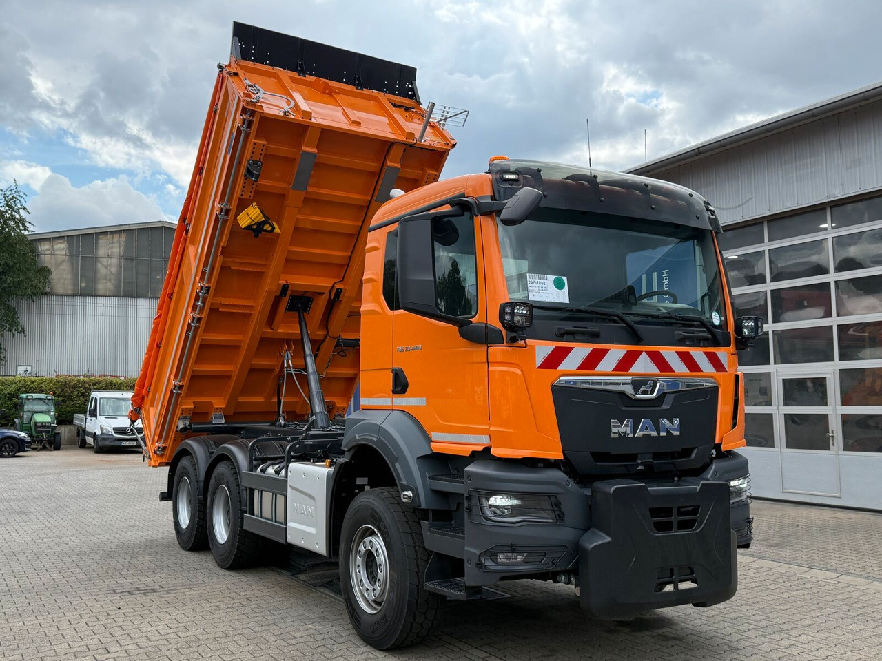 MAN TGS 33.440 6x4 Kipper MEILLER Bordmatik Frontpl. - Xe ben: hình 2 MAN TGS 33.440 6x4 Kipper MEILLER Bordmatik Frontpl. - Xe ben: hình 2