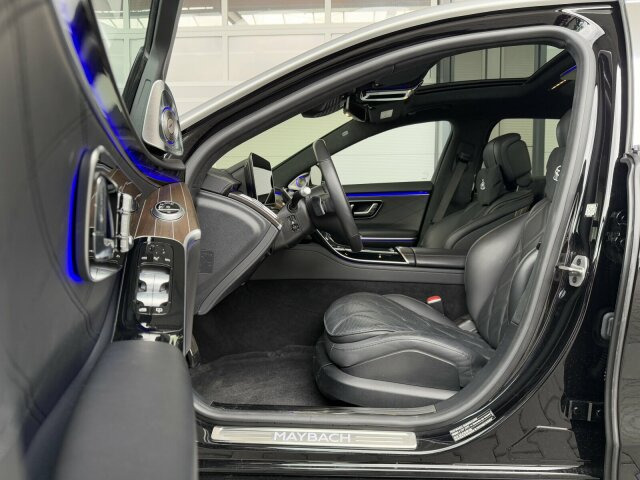 Maybach Mercedes Benz S680 Maybach V12 High-End -Paket - Sedan: hình 4 Maybach Mercedes Benz S680 Maybach V12 High-End -Paket - Sedan: hình 4