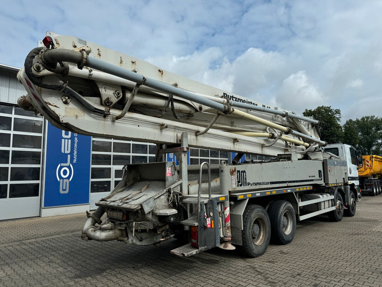 Mercedes-Benz ACTROS 3240 8x4 Betonpumpe PUTZMEISTER BSF 42 M - Xe bơm bê tông: hình 5 Mercedes-Benz ACTROS 3240 8x4 Betonpumpe PUTZMEISTER BSF 42 M - Xe bơm bê tông: hình 5