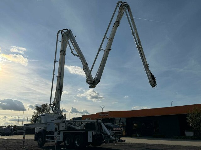 Mercedes-Benz AROCS 2840 6x4 Betonp. Putzmeister BSF36-4.16HLS - Xe bơm bê tông: hình 2 Mercedes-Benz AROCS 2840 6x4 Betonp. Putzmeister BSF36-4.16HLS - Xe bơm bê tông: hình 2
