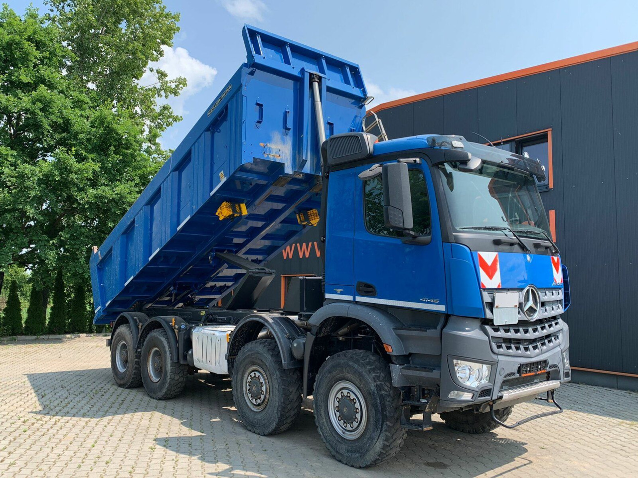 Mercedes-Benz AROCS 4145 8x8 EURO6 Muldenkipper TOP! - Xe ben: hình 2 Mercedes-Benz AROCS 4145 8x8 EURO6 Muldenkipper TOP! - Xe ben: hình 2