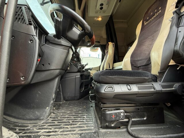 Xe tải thùng mui bạt Mercedes-Benz Actros 4x2 Pritsche Plane Laderampe + Anhänger: hình 13 Xe tải thùng mui bạt Mercedes-Benz Actros 4x2 Pritsche Plane Laderampe + Anhänger: hình 13