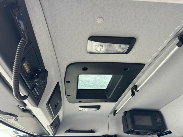 Mercedes-Benz Arocs 3253 8x4 Abrollkipper Kran Palfinger 37002 - Xe tải nâng móc, Xe cẩu tự hành: hình 5 Mercedes-Benz Arocs 3253 8x4 Abrollkipper Kran Palfinger 37002 - Xe tải nâng móc, Xe cẩu tự hành: hình 5