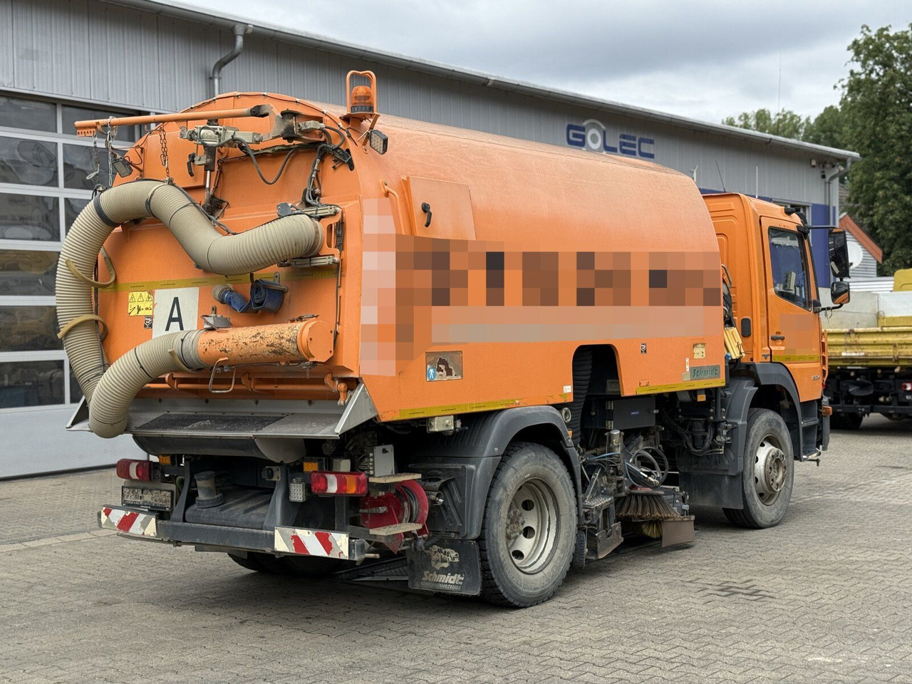 Mercedes-Benz Atego 1324 4x2 Kehrmaschine Schmidt SKF S7B 7 m³ - Xe quét đường: hình 3 Mercedes-Benz Atego 1324 4x2 Kehrmaschine Schmidt SKF S7B 7 m³ - Xe quét đường: hình 3