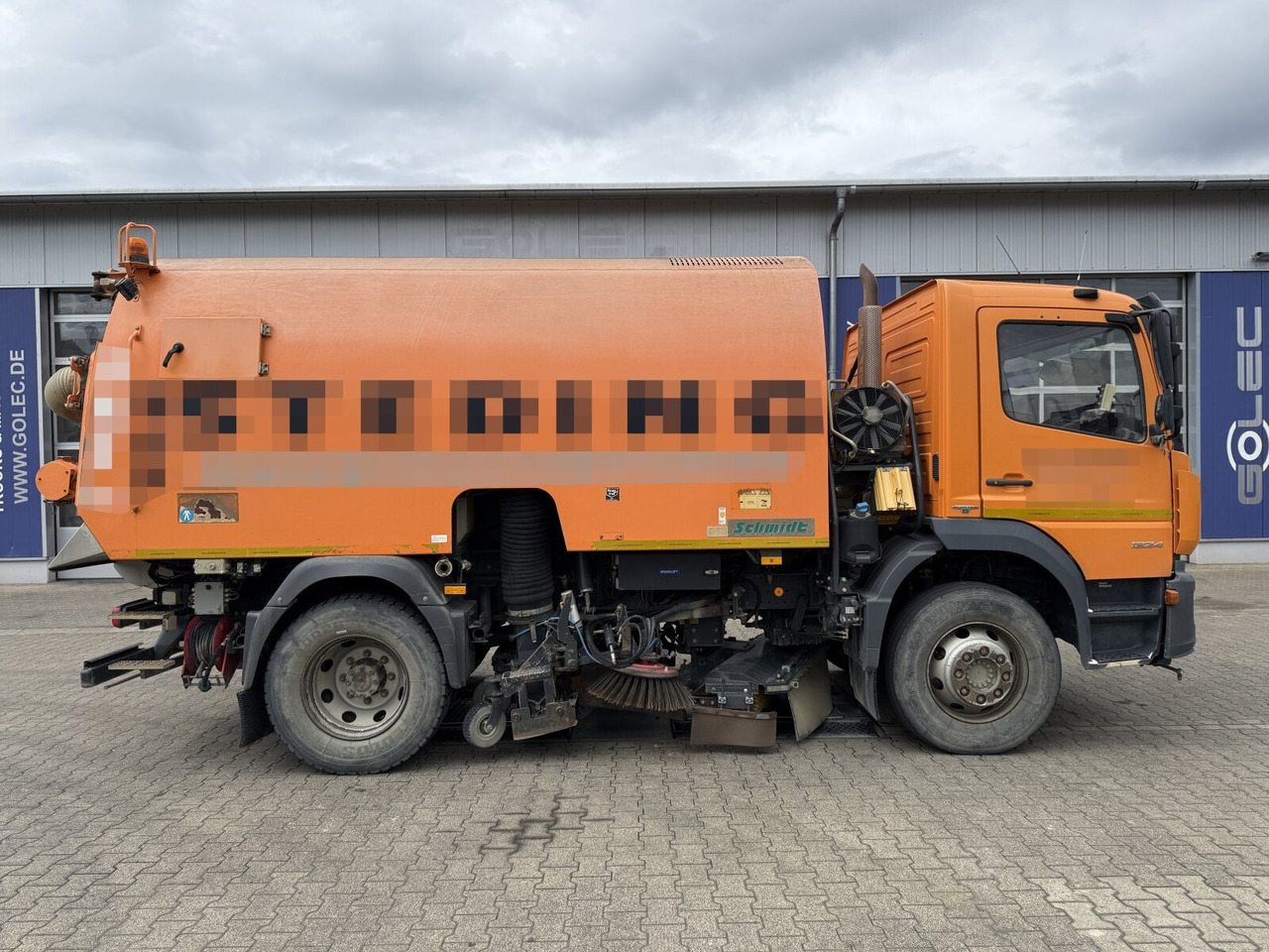 Mercedes-Benz Atego 1324 4x2 Kehrmaschine Schmidt SKF S7B 7 m³ - Xe quét đường: hình 2 Mercedes-Benz Atego 1324 4x2 Kehrmaschine Schmidt SKF S7B 7 m³ - Xe quét đường: hình 2