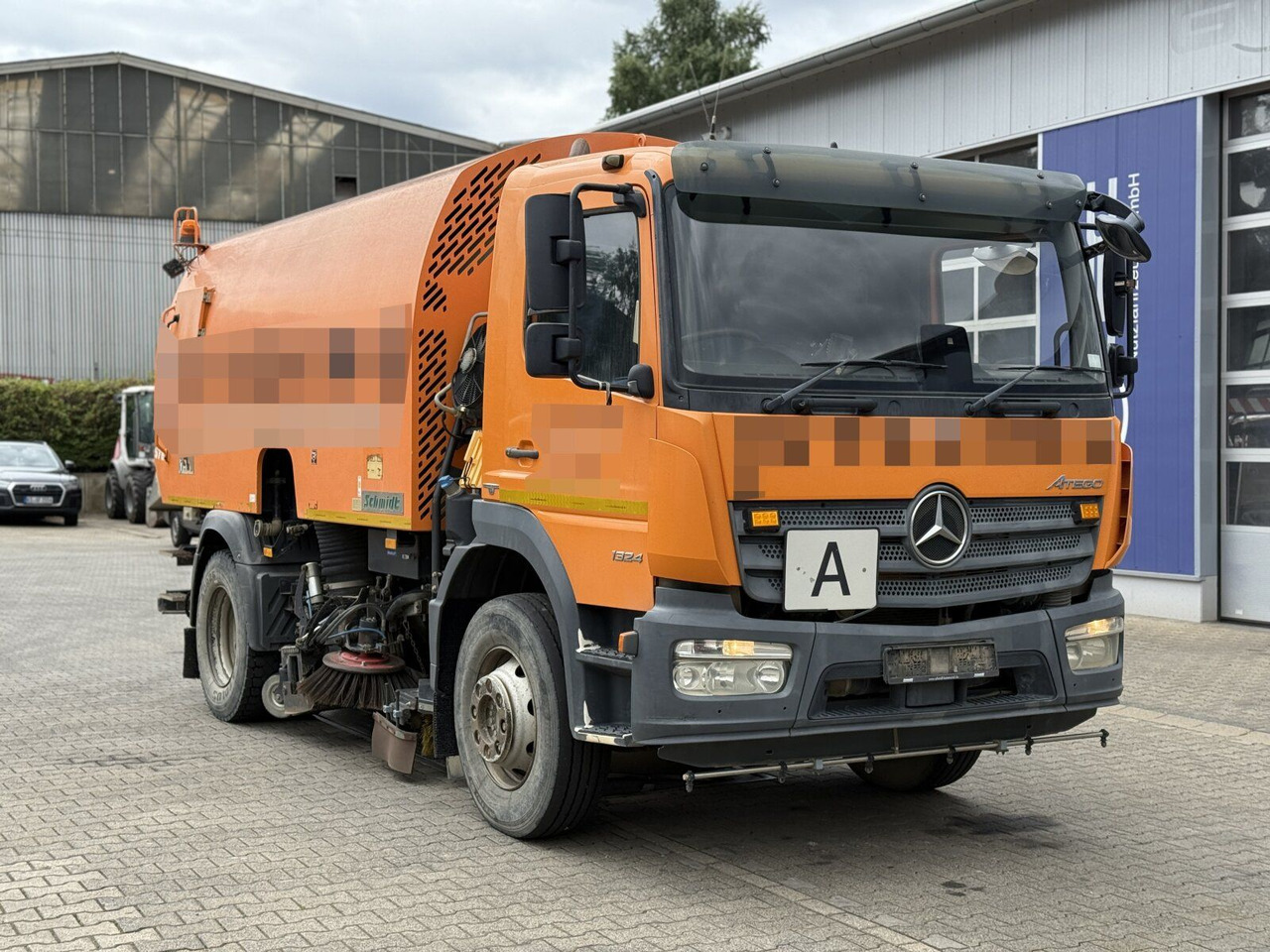 Mercedes-Benz Atego 1324 4x2 Kehrmaschine Schmidt SKF S7B 7 m³ - Xe quét đường: hình 1 Mercedes-Benz Atego 1324 4x2 Kehrmaschine Schmidt SKF S7B 7 m³ - Xe quét đường: hình 1