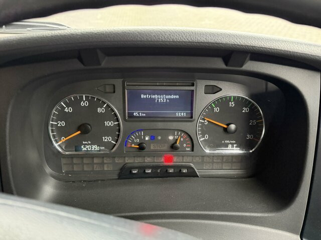 Mercedes-Benz Atego Kehrmaschine BUCHER CITYFANT 5000 - Xe quét đường: hình 2 Mercedes-Benz Atego Kehrmaschine BUCHER CITYFANT 5000 - Xe quét đường: hình 2