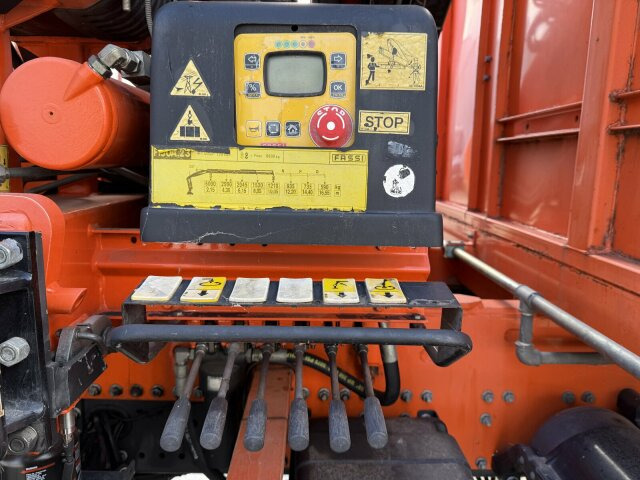 Renault Premium Lander Pritsche mit Kran FASSI - Xe cẩu tự hành, Xe tải thùng lửng/ Phẳng: hình 3 Renault Premium Lander Pritsche mit Kran FASSI - Xe cẩu tự hành, Xe tải thùng lửng/ Phẳng: hình 3