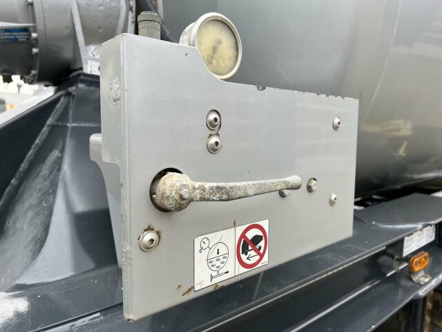 Schwing Stetter Betonmischer Auflieger 10 m³ - Sơ mi rơ moóc trộn bê tông: hình 4 Schwing Stetter Betonmischer Auflieger 10 m³ - Sơ mi rơ moóc trộn bê tông: hình 4